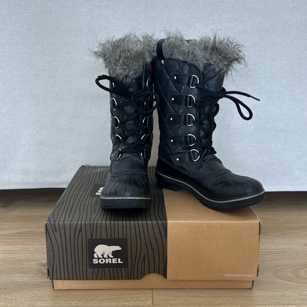 SOREL TOFINO WOMEN’S BLACK WATERPROOF BOOTS
